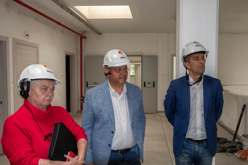 Gabusi e Ruzzola in visita a Bussoleno al Polo di Protezione Civile